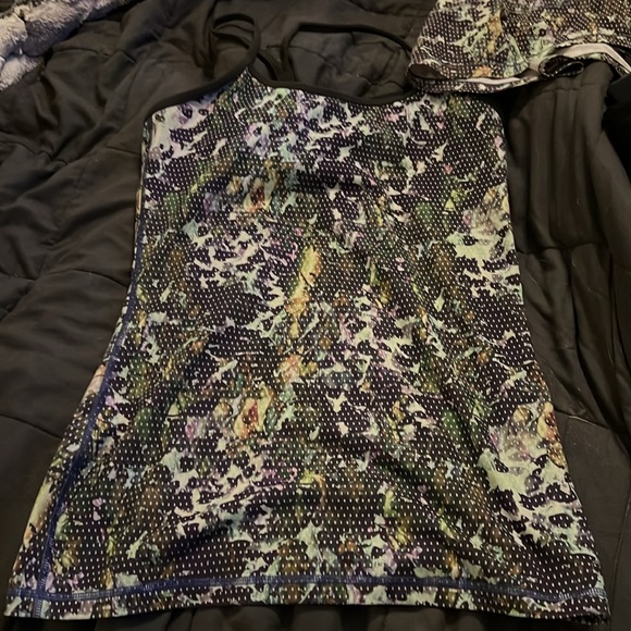 Lululemon racer Back, matrix skirt and teabag tank sold as a set - Picture 3 of 4